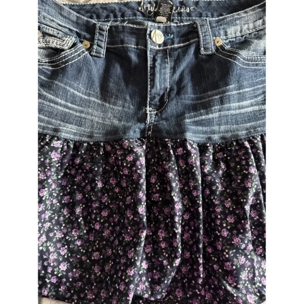 Y2K Ariya Jeans Denim Floral Ruffle Mini Skirt Low Rise Y2K, Cottage/Fairy Core, - Picture 3 of 11